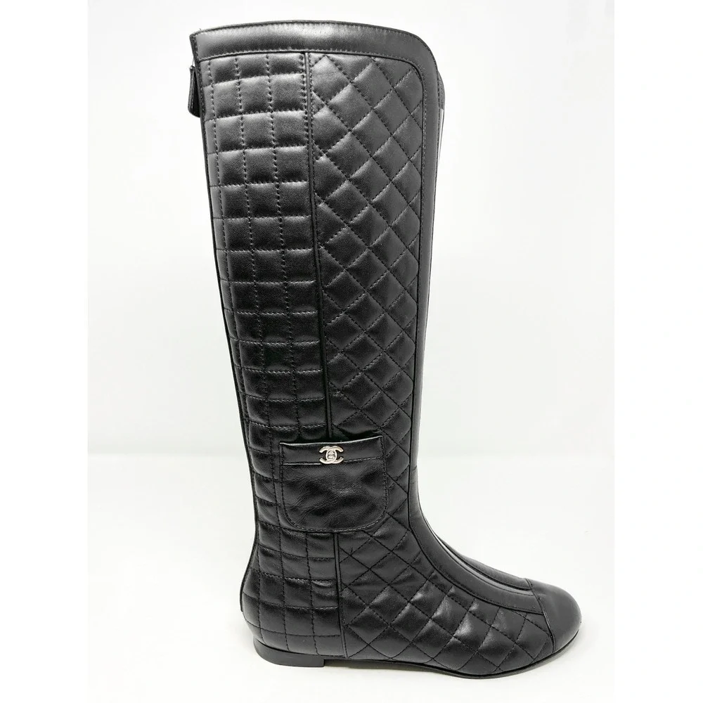 Chanel Black Quilted Leather Knee Boots CC Logo Back Zip 38
